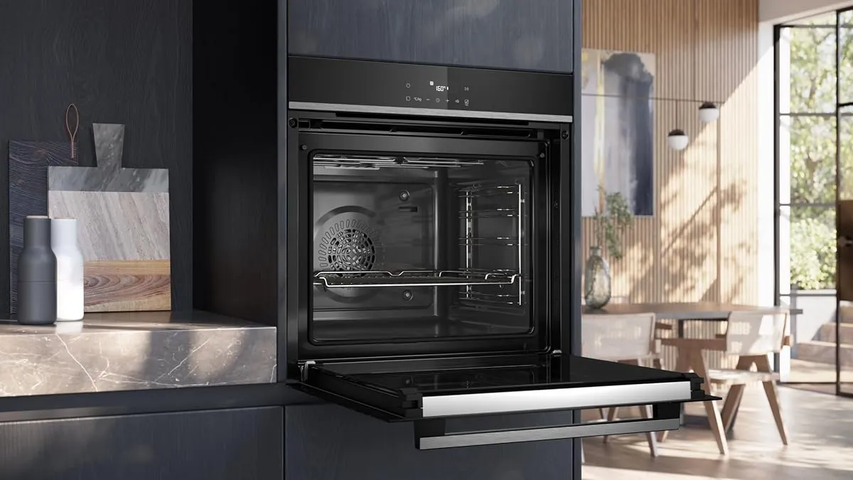 Siemens HB572ABS3 iQ300 Einbau-Backofen 60 x 60 cm AirFry – Produktbild 1 von 6