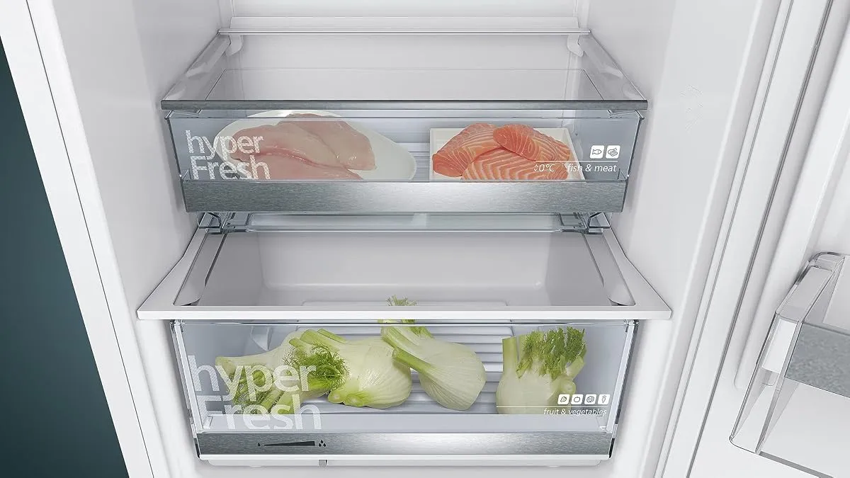 Siemens KG39EAWCA iQ500 Freistehende Kühl-Gefrier-Kombination 343 L – Produktbild 4 von 6